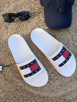 TOMMY JEANS POOL SLIDE