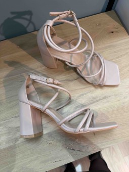 SANDALES LOLA - BEIGE